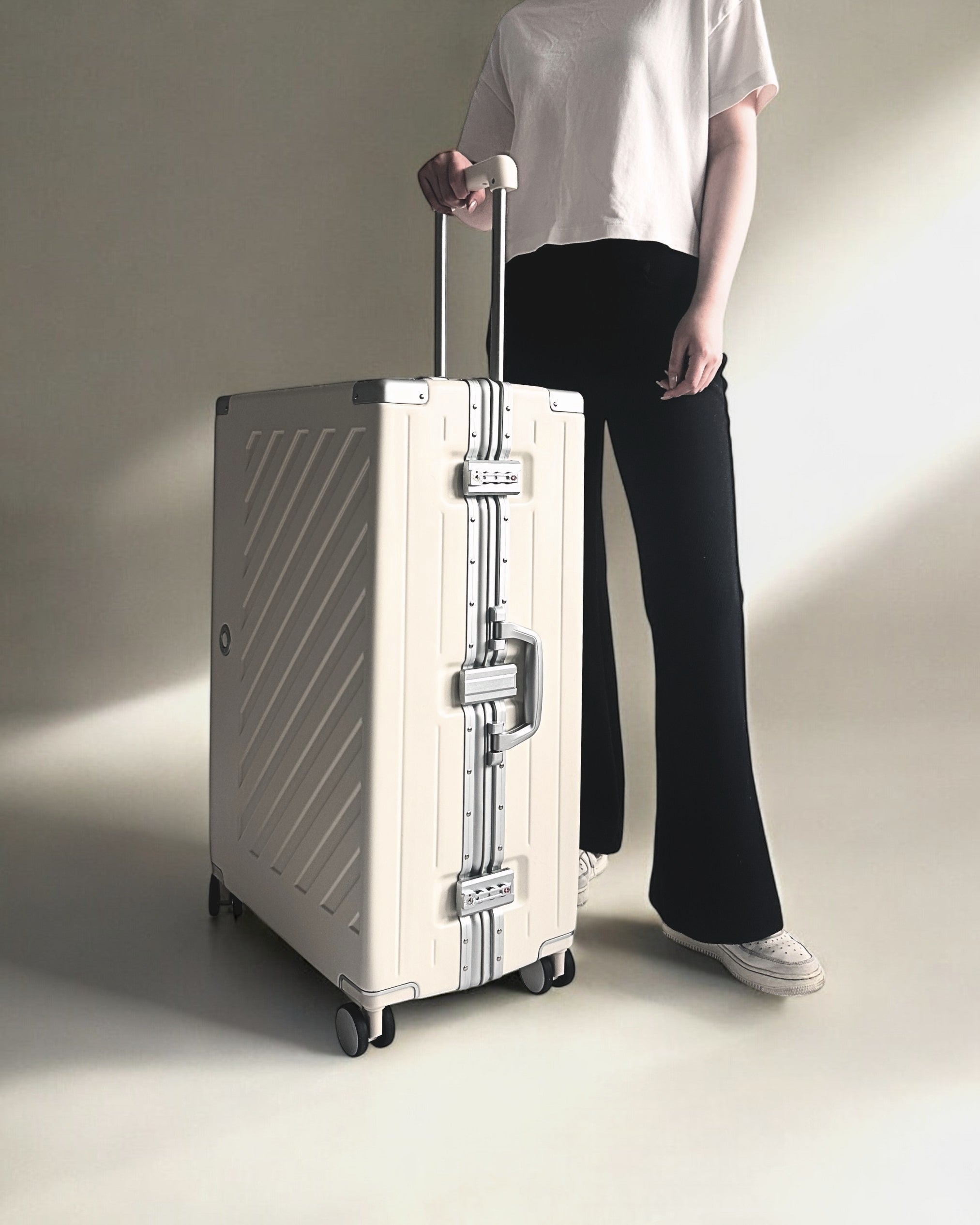 JLY Urban Nomad Dual Set Suitcases - JLY Luggage